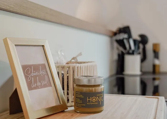 بيت للعطل Traumfabrik Eifel Mit Sauna & Whirlpool مونشاو