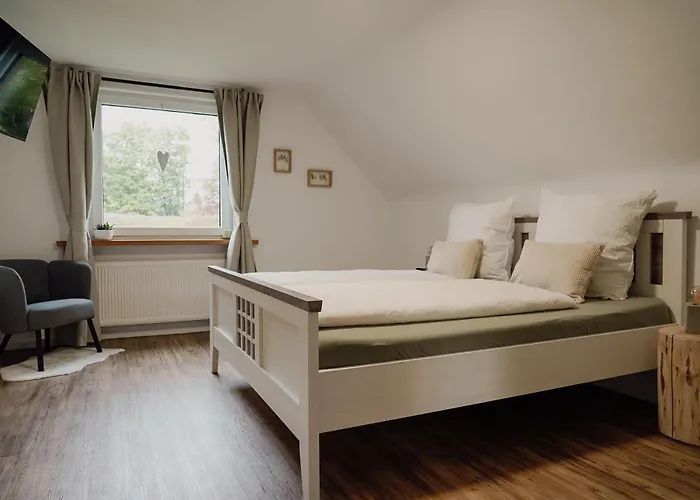 Traumfabrik Eifel Mit Sauna & Whirlpool *