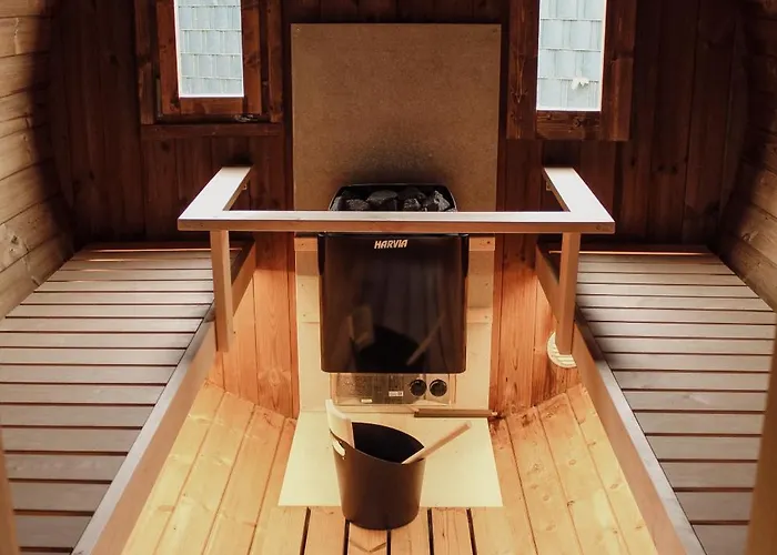 Traumfabrik Eifel Mit Sauna & Whirlpool Montjoie